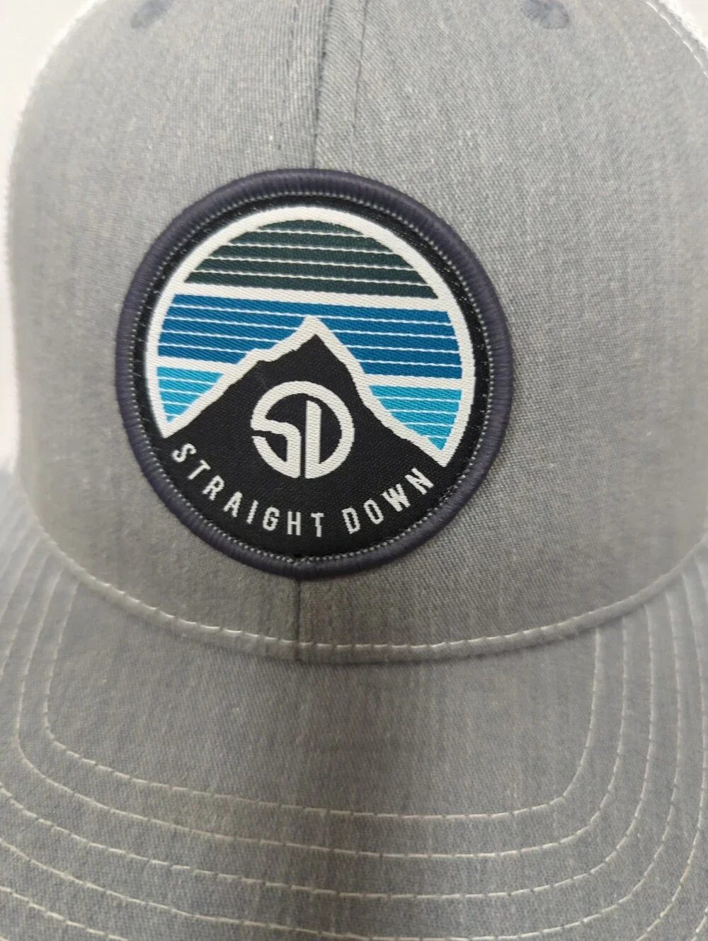 Straight Down Landscape 2 Golf Cap Adjustable Snap Back Mesh Gray White One Sz